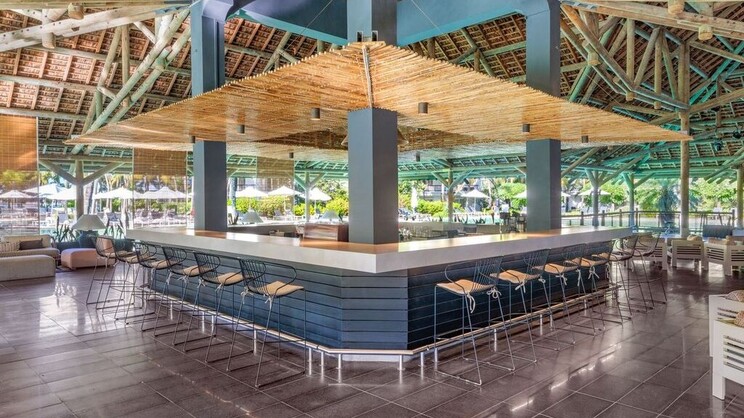 The Ravenala Attitude